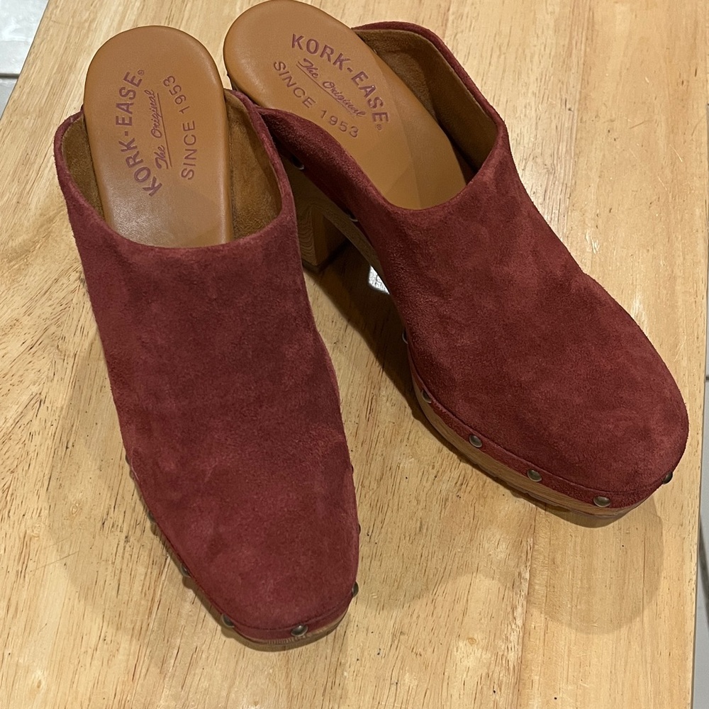 Kork-Ease Women's Burgundy Suede Mules